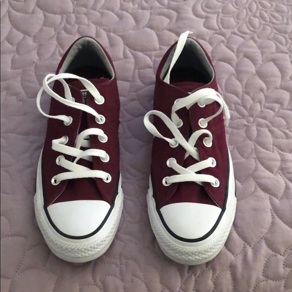 Converse All Star Size 6 Women’s